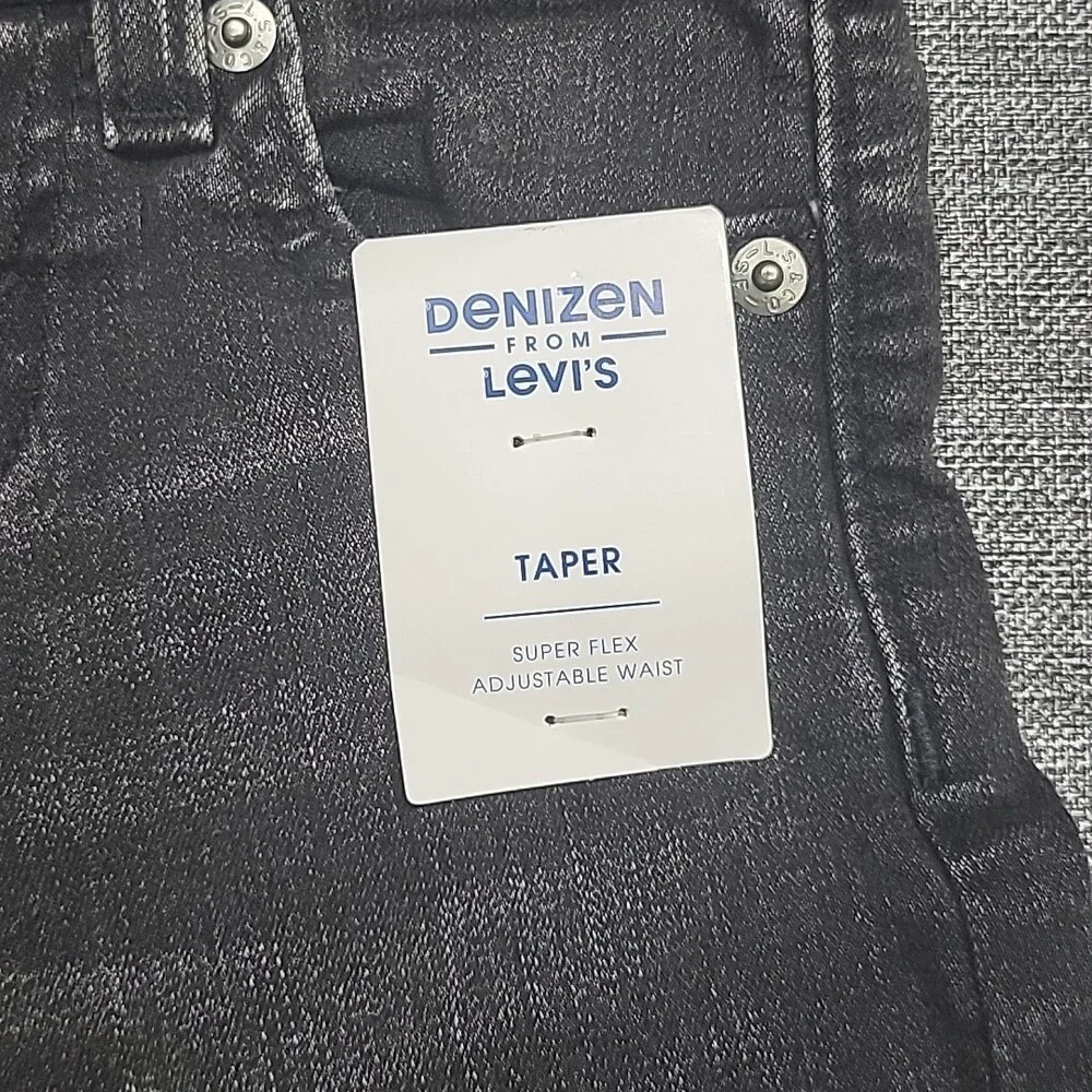 DENIZEN from Levi's Boy's Black Taper Adjustable Waist Jeans Size 4